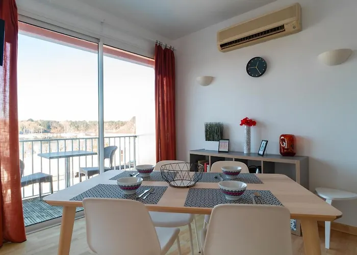 France - Appt Pour 4 Proche Plage